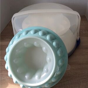 Tupperware Lot Cake Taker with Lid & Tiered Egg Insert with Aqua Jello Mold Lot